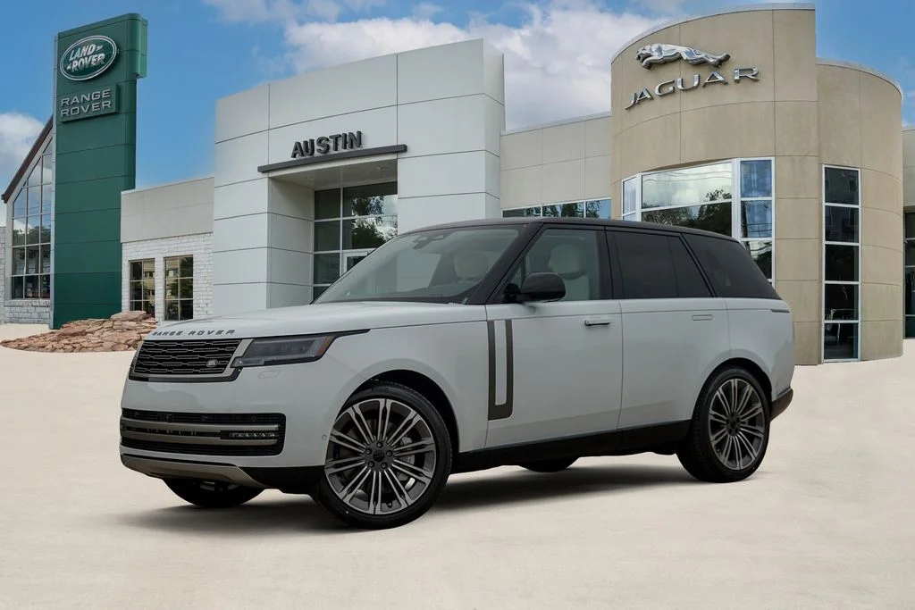 2026 Land Rover Range Rover 4.4 SE SWB's photo