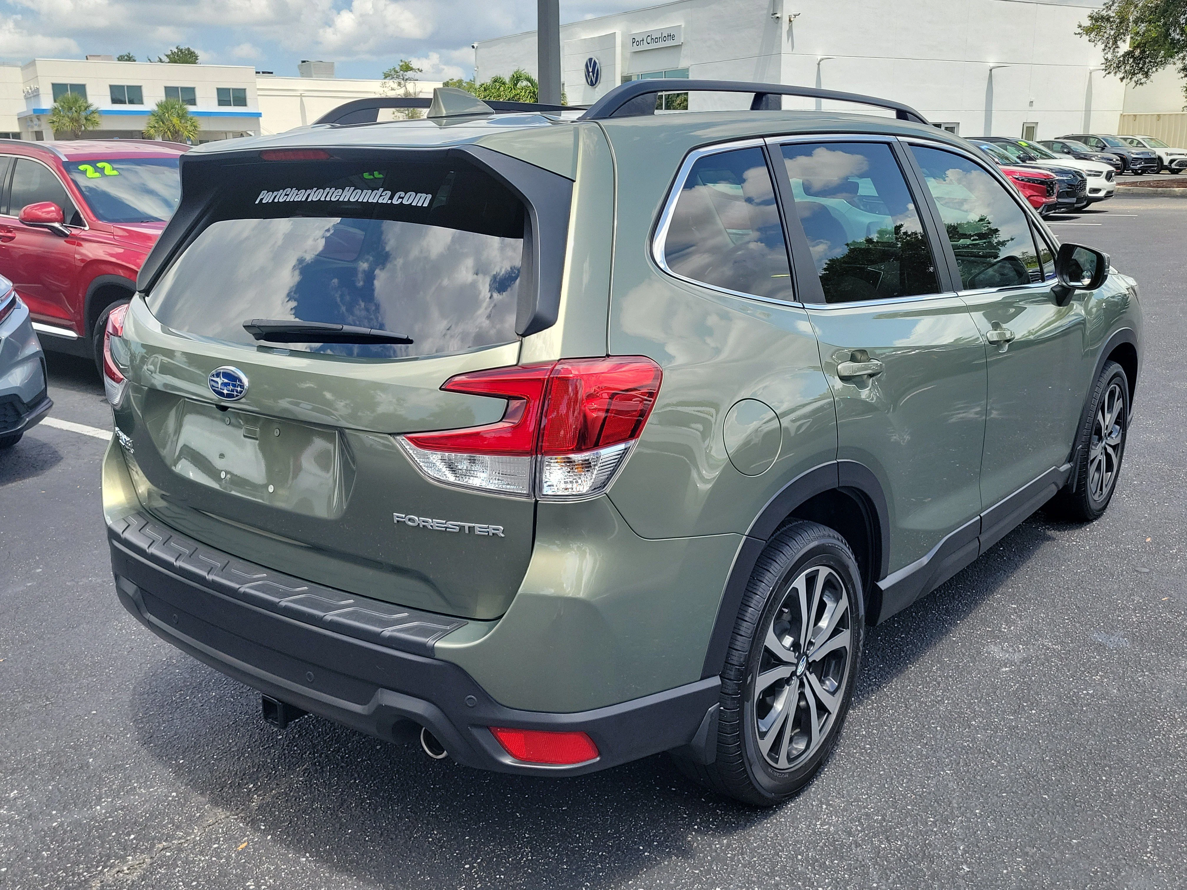 Used 2021 Jasper Green Metallic Subaru Limited image 34