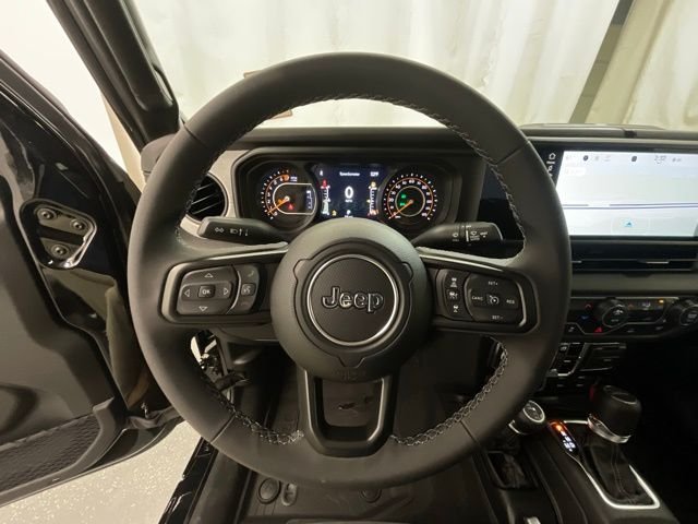 2026 Jeep Gladiator Willys - Photo 11