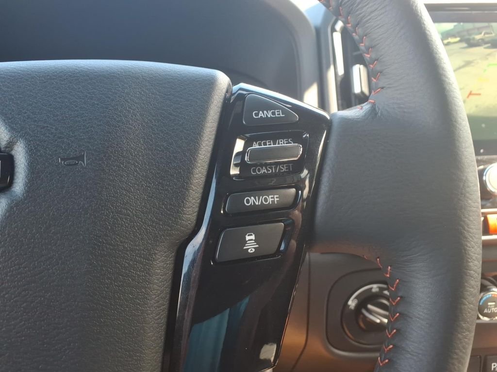Used 2025 Boulder Gray Pearl Nissan PRO-4X image 21