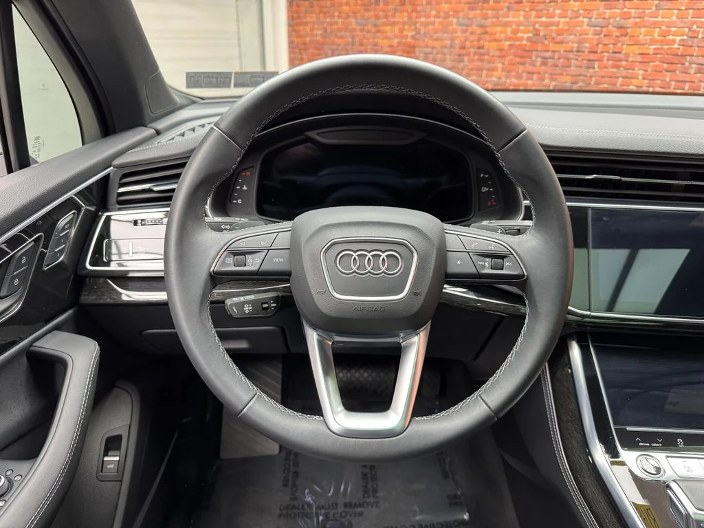 Used 2025 Black Audi 55 Prestige image 15