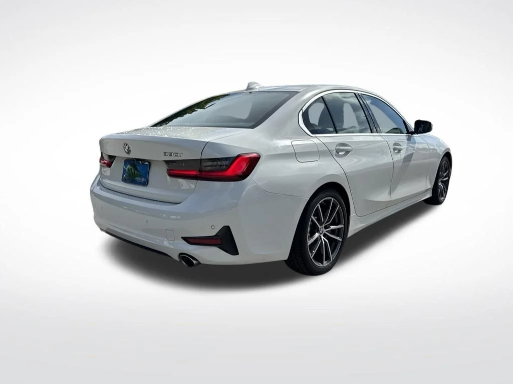 Used 2020 Alpine White BMW 330i image 5