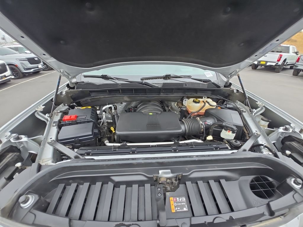 Certified Used 2022 Silver GMC AT4 image 24