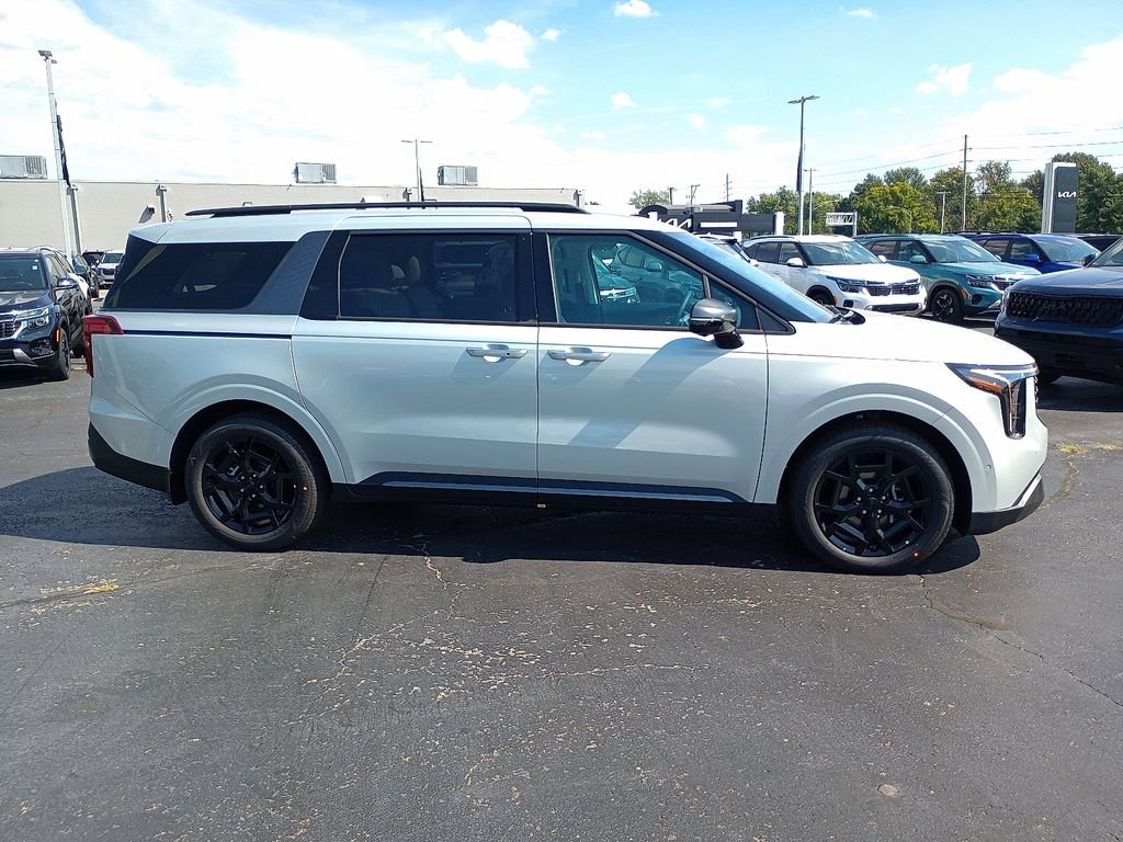 2026 Kia Carnival SX - Photo 2