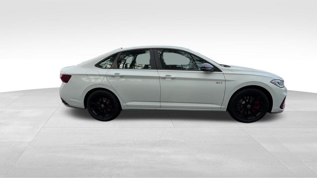 New 2026 Pure White w/Deep Black Roof Volkswagen 2.0T Autobahn image 8