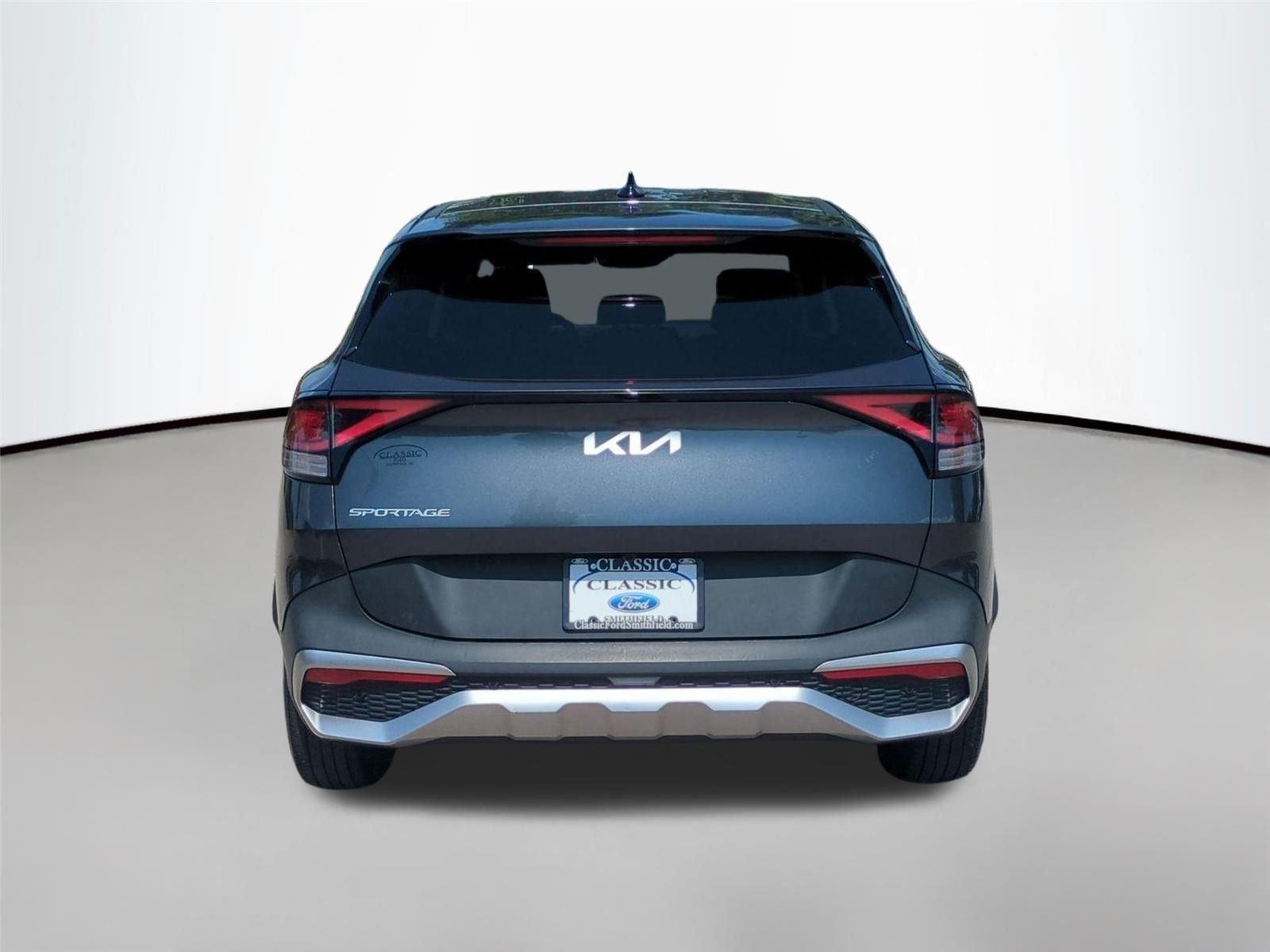 Used 2023 Gravity Gray Kia LX image 4