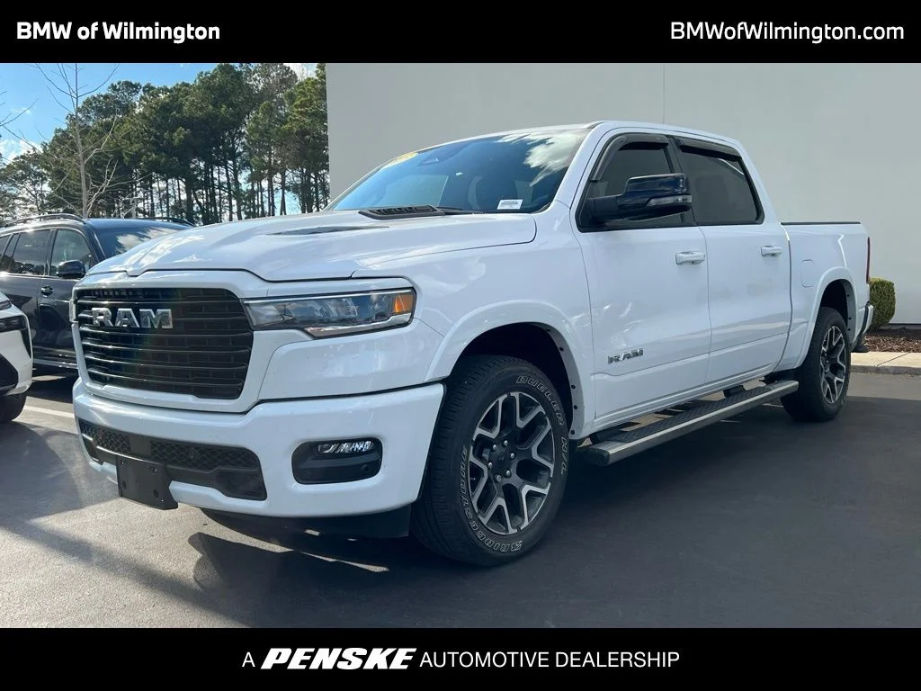 2025 RAM 1500 Laramie 4x4 Crew Cab 5'7's photo