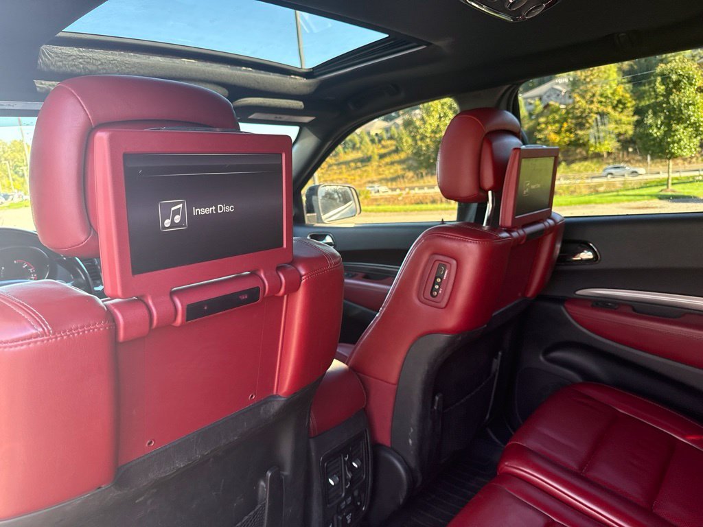 Used 2019 Ivory Pearl Dodge R/T image 8