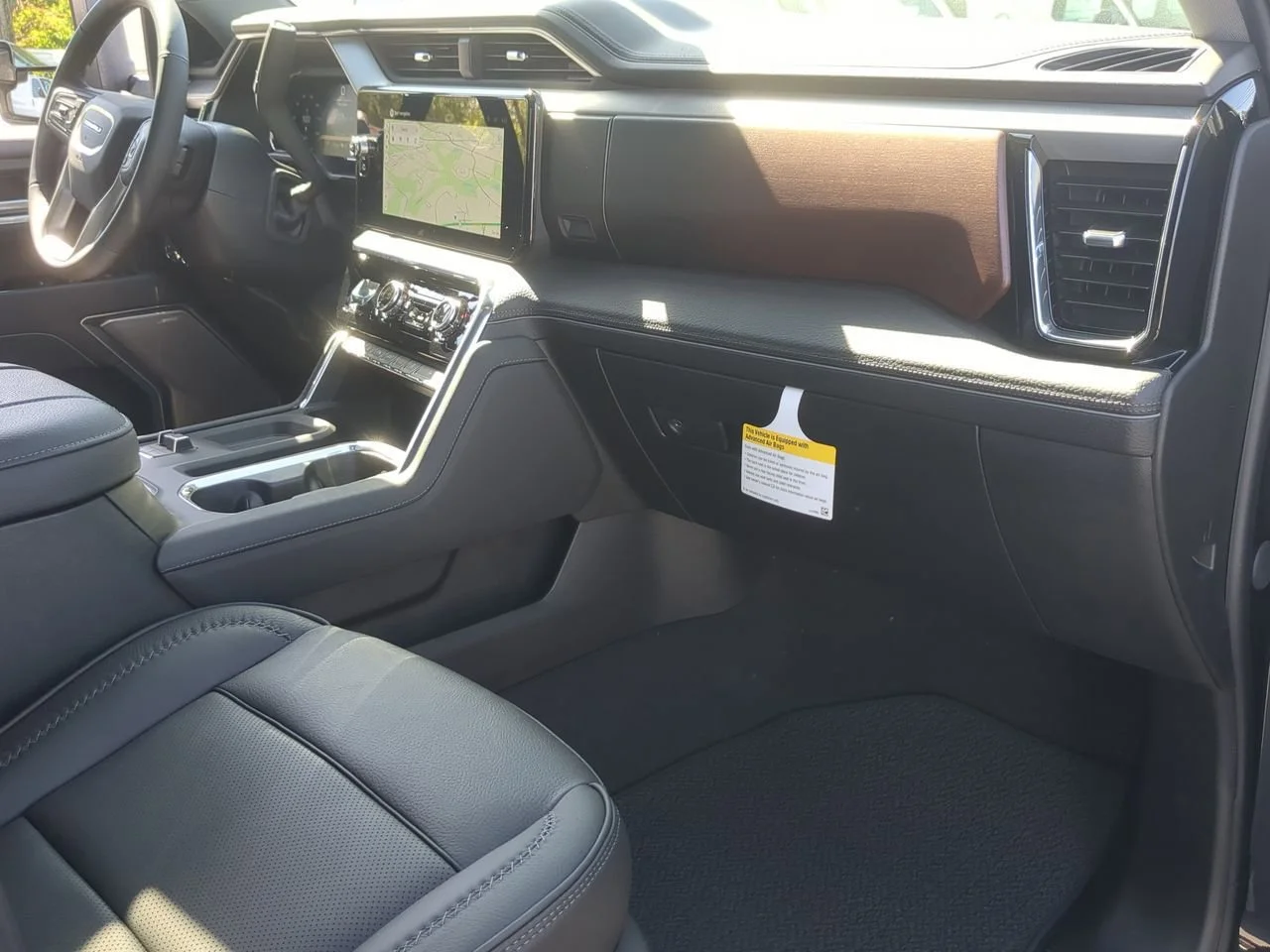 New 2026 Titanium Rush Metallic GMC Denali DRW image 30