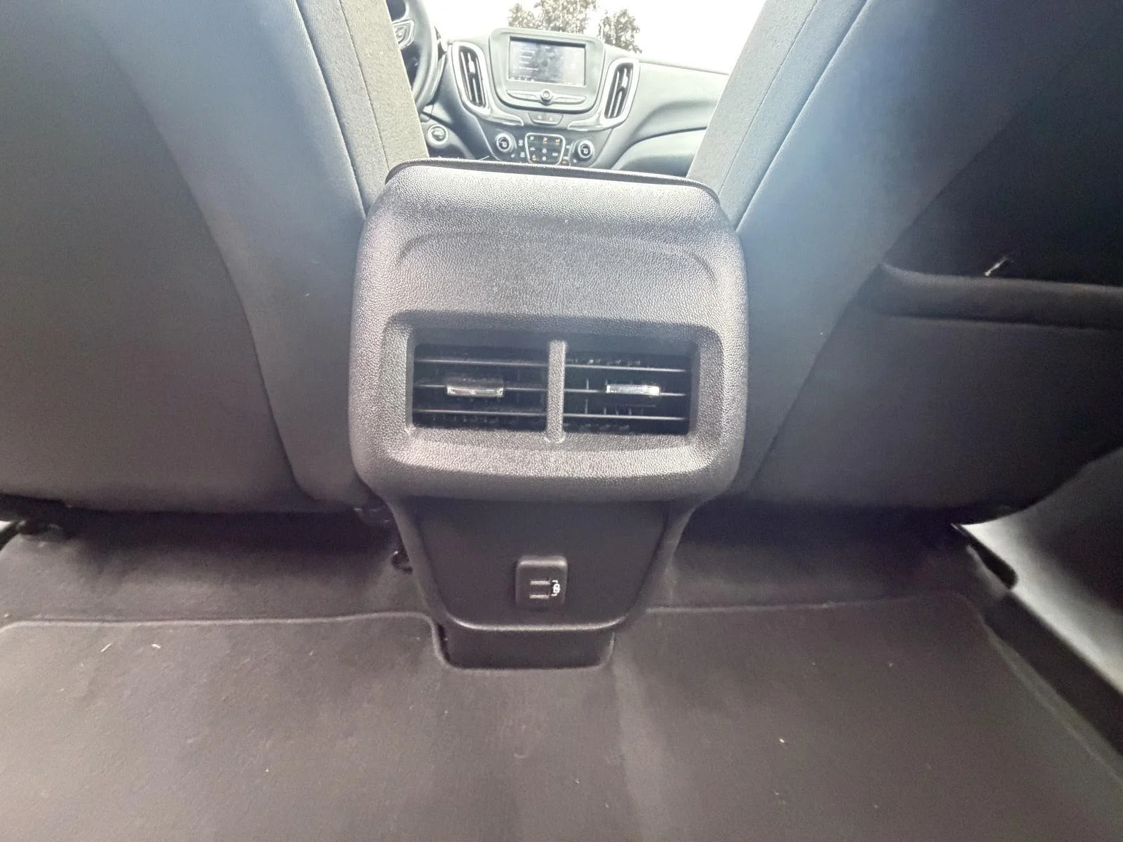 Used 2023 Summit White Chevrolet LT image 14
