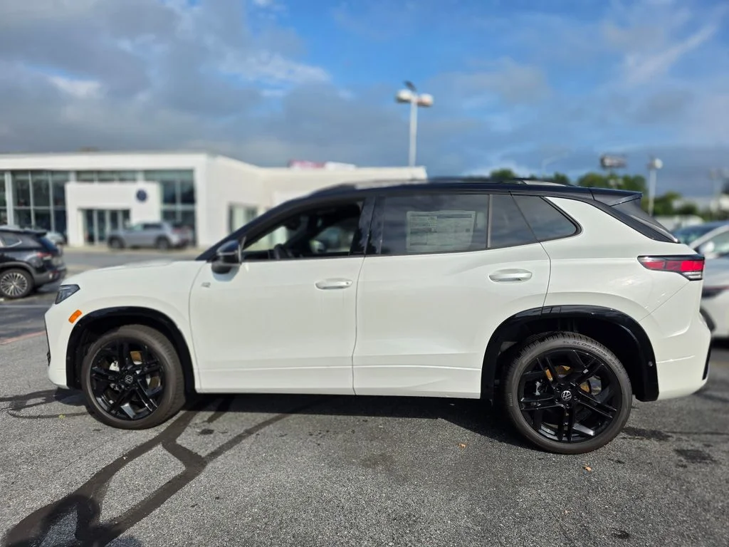 New 2026 Opal White w/Deep Black Roof Volkswagen 2.0T SE R-Line Black image 8