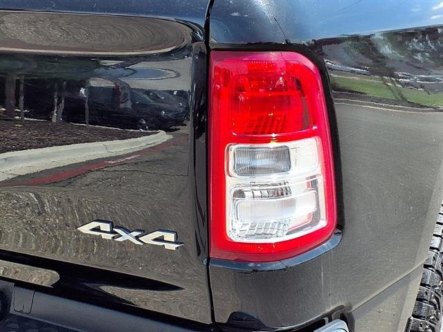 Certified Used 2022 Diamond Black Crystal Pearl Coat Ram Big Horn image 26