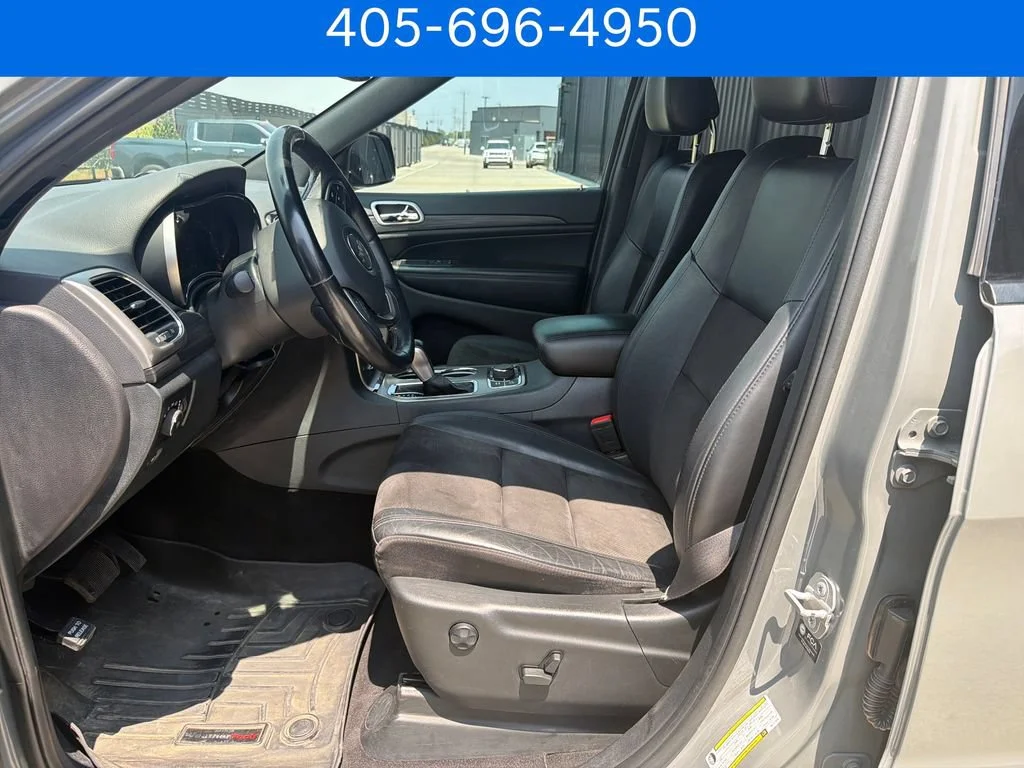 Pre-Owned 2022 Jeep Grand Cherokee WK Laredo X