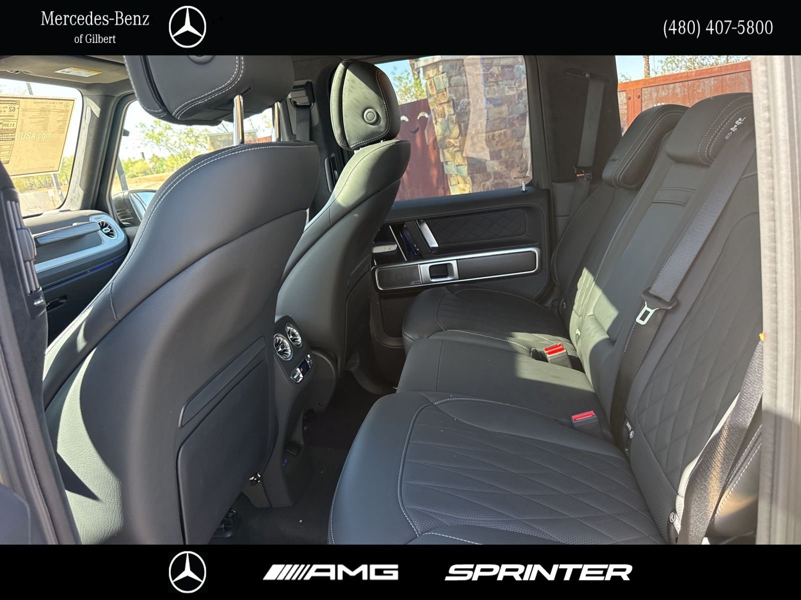 New 2025 MANUFAKTUR Desert Sand non-metallic Mercedes-Benz G 580 image 21