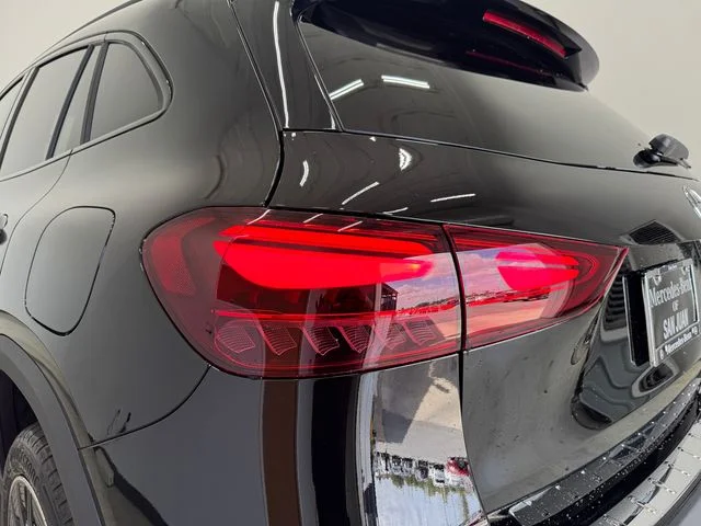 New 2026 Black Mercedes-Benz GLA 250 image 33