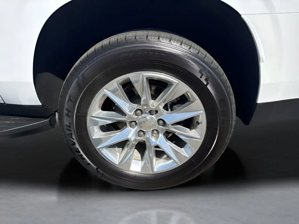 Used 2023 Summit White Chevrolet Premier image 39