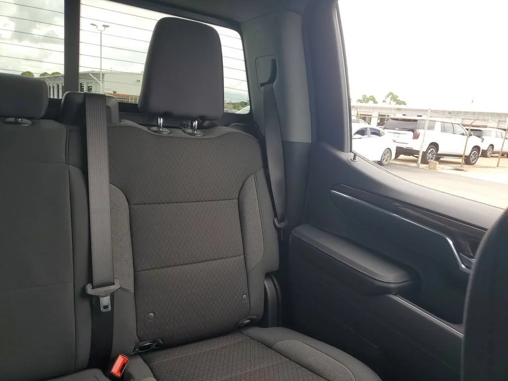 New 2026 Summit White Chevrolet LT Trail Boss image 14