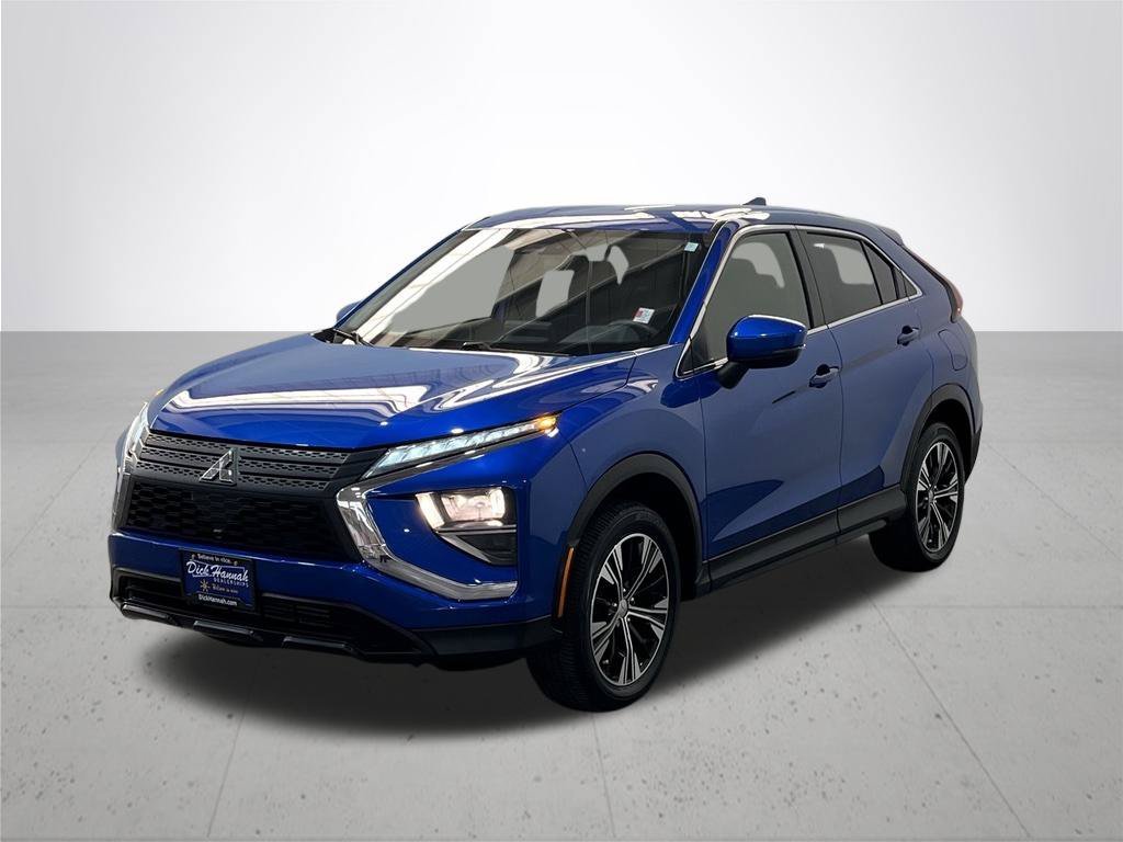 Used 2022 Octane Blue Metallic Mitsubishi ES image 2