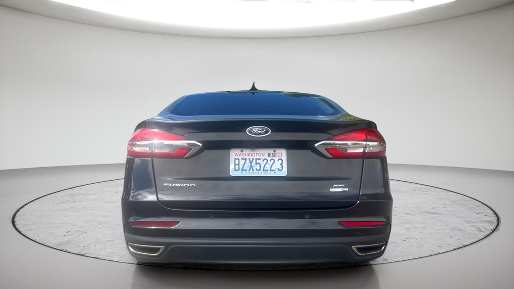 Used 2019 Black Ford SE image 4