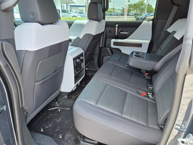 2025 GMC HUMMER EV 2X - Photo 13
