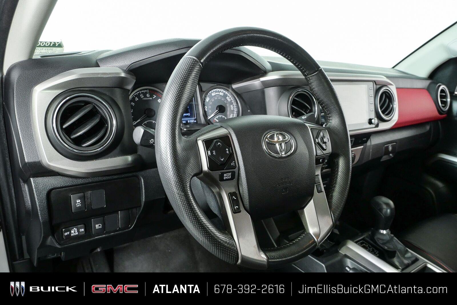 Used 2022 White Toyota SR5 V6 image 4