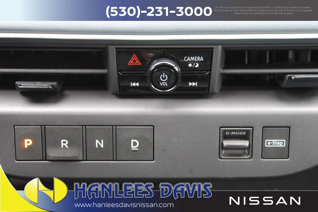 New 2026 White Nissan PLATINUM+ image 23