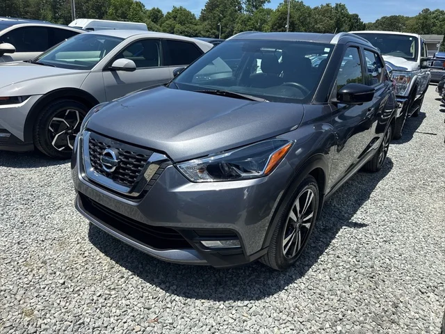2018 Nissan Kicks SR