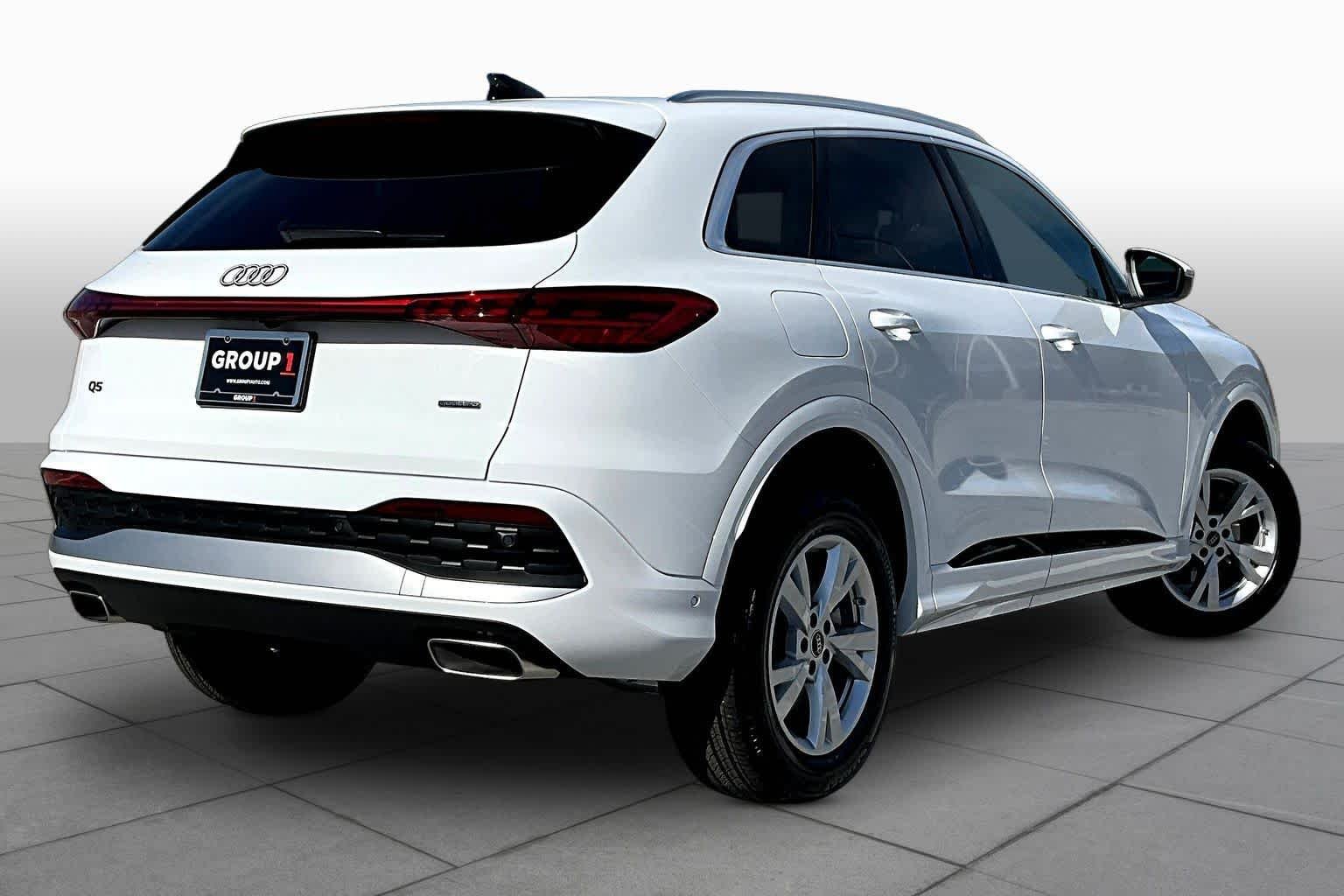 Used 2025 Arkona White Audi Premium image 13