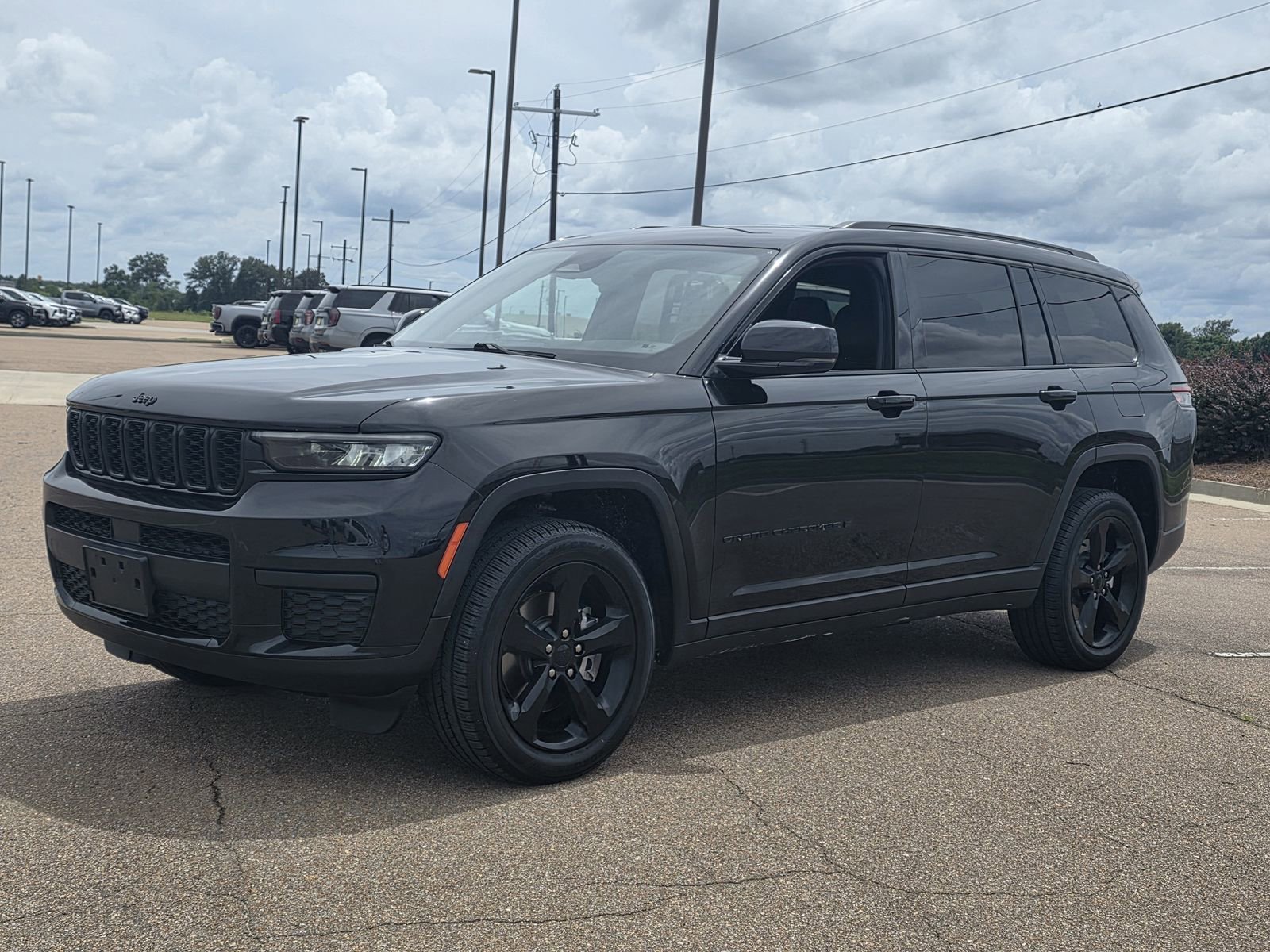 2022 Jeep Grand Cherokee L Altitude's photo