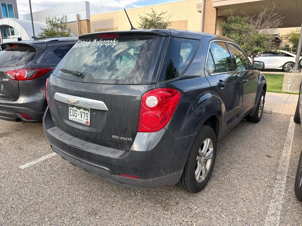 Used 2013 Ashen Gray Metallic Chevrolet LS image 3