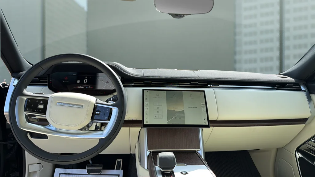 New 2026 Black Land Rover SE image 19