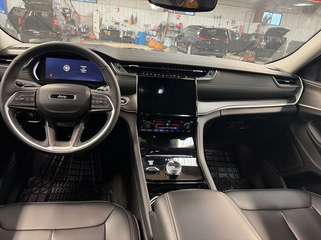 Certified Used 2023 White/off-white Jeep Limited image 18