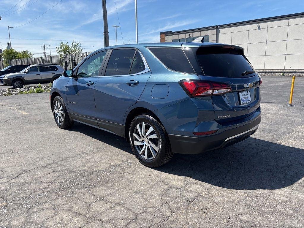 Used 2024 Lakeshore Blue Chevrolet LT image 5