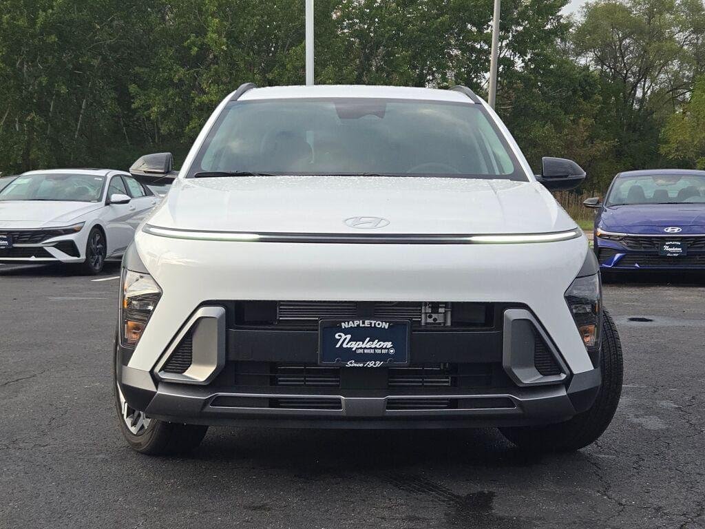 New 2026 Atlas White Hyundai SEL Premium FWD image 4