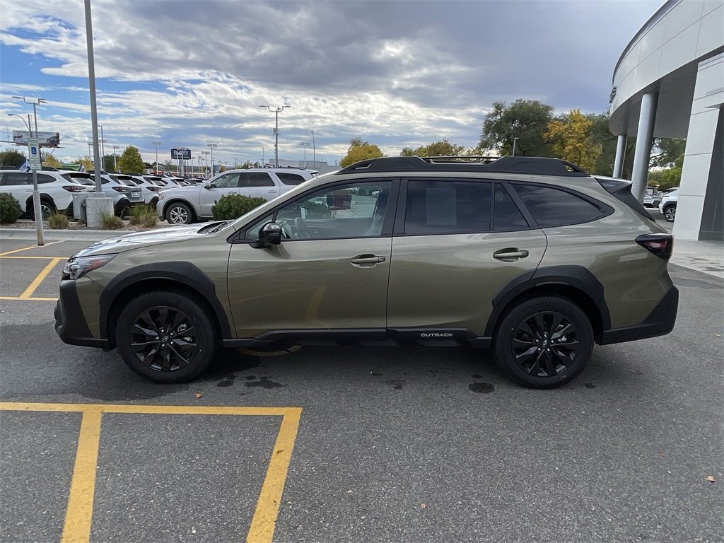 2024 Subaru Outback Onyx Edition photo 4