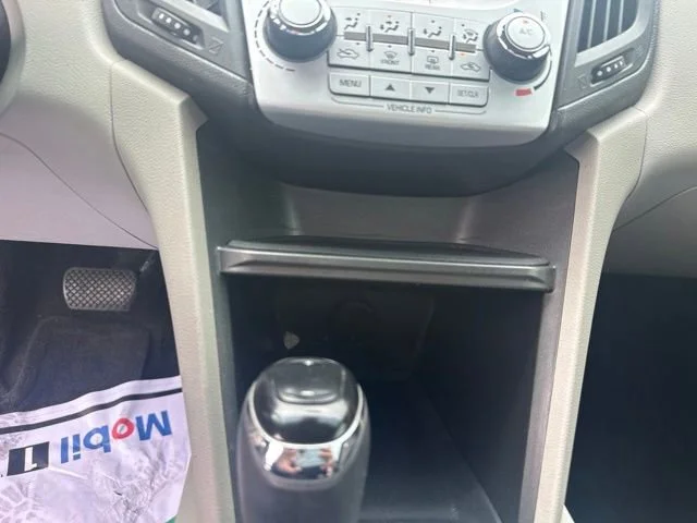 Used 2017 SILVER ICE METALLIC Chevrolet LS image 19