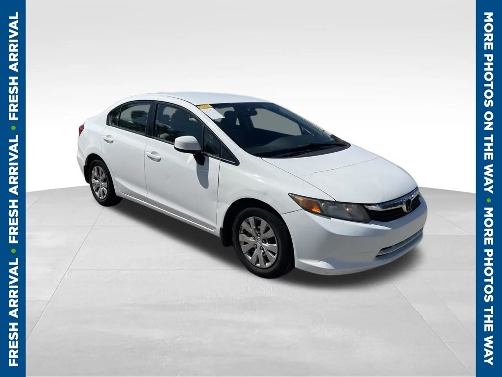 Used 2012 White Honda LX image 1