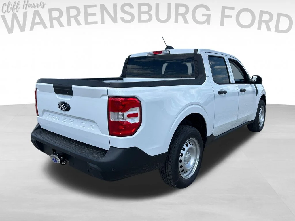 New 2026 Oxford White Ford XL image 7