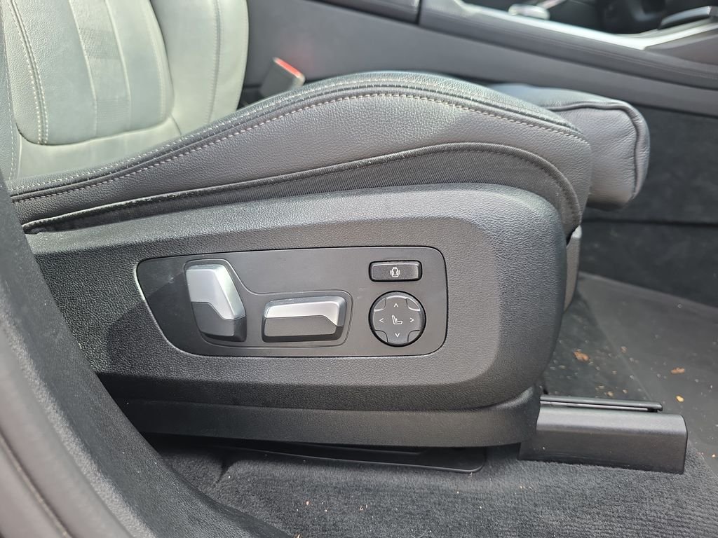 2020 BMW X7 40i - Photo 41