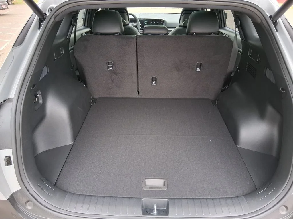 New 2026 Gray Kia X-Line image 7