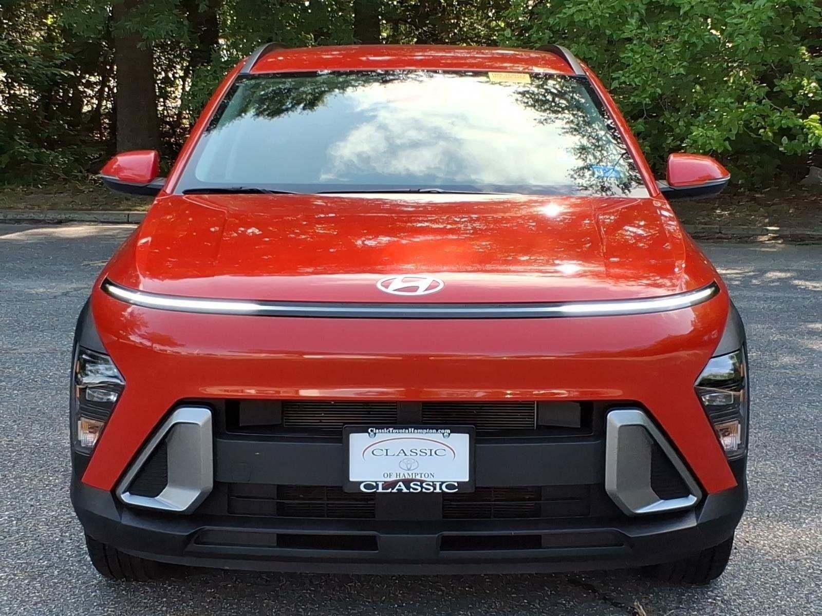 Used 2025 Soultronic Orange Pearl Hyundai SEL image 2