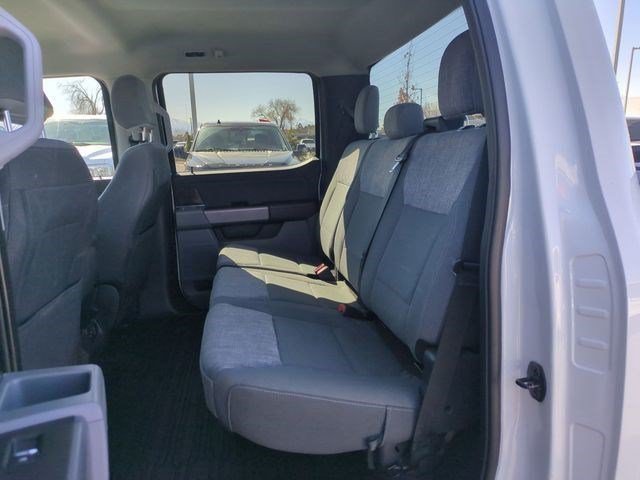 Used 2022 Oxford White Ford XLT image 26