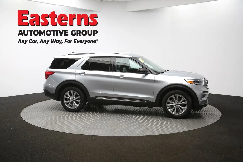 Used 2024 Silver Ford Limited image 51