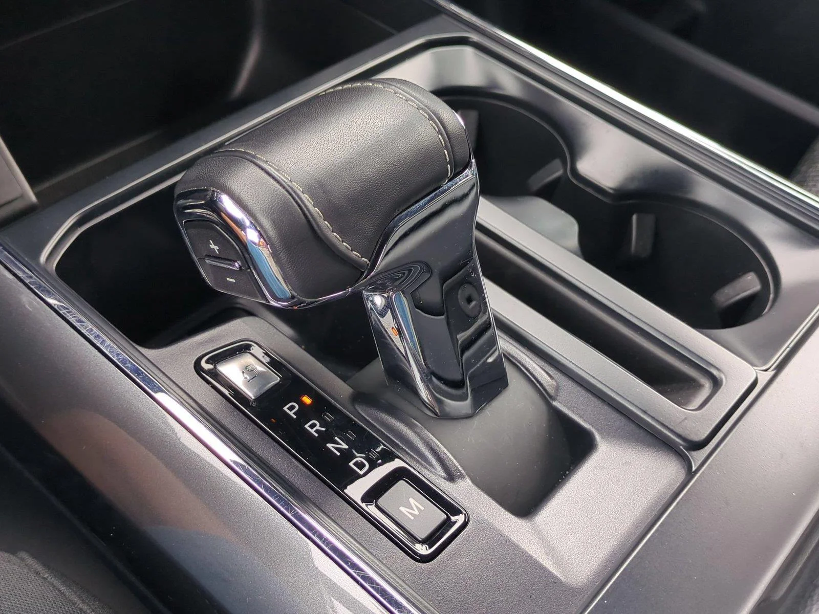 Used 2023 Carbonized Gray Ford XLT image 29