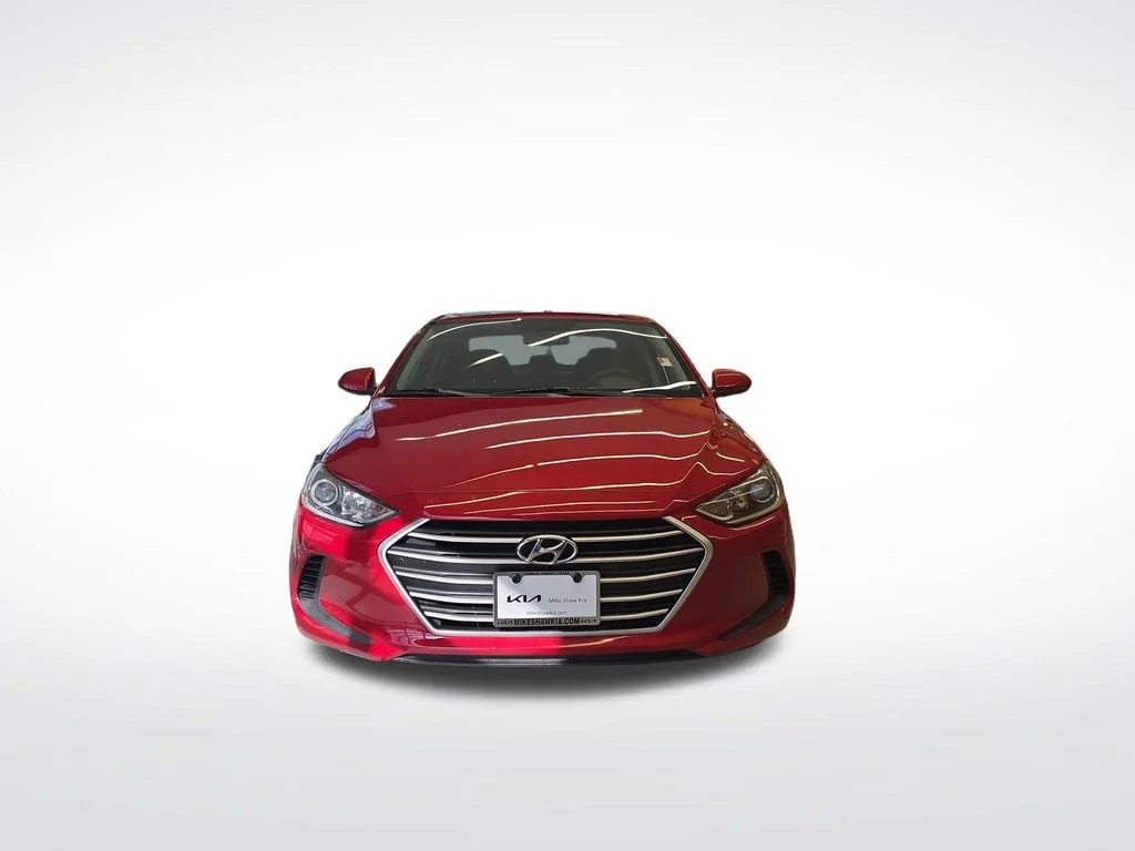 Used 2018 Red Hyundai SEL image 11
