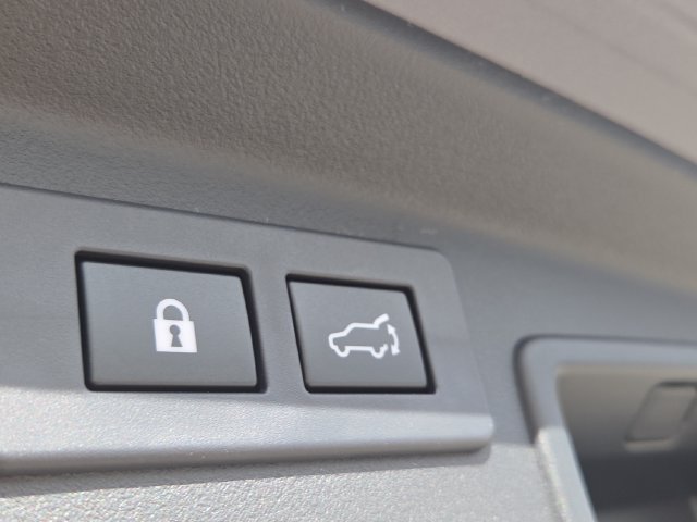 2026 Subaru Outback Premium - Photo 12