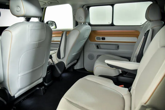 2025 Volkswagen ID. Buzz 1st Edition - Photo 10