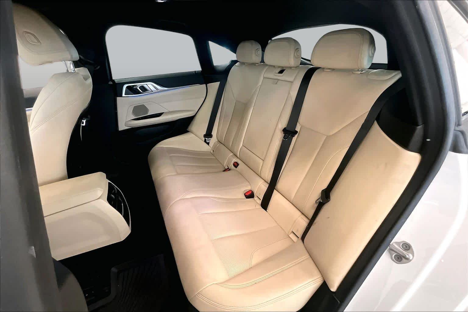 Used 2023 Mineral White Metallic BMW eDrive40 image 18
