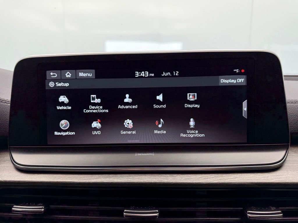 Used 2021 White Kia EX image 51