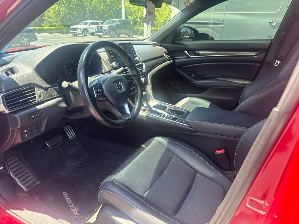 Used 2022 San Marino Red Honda Sport image 5